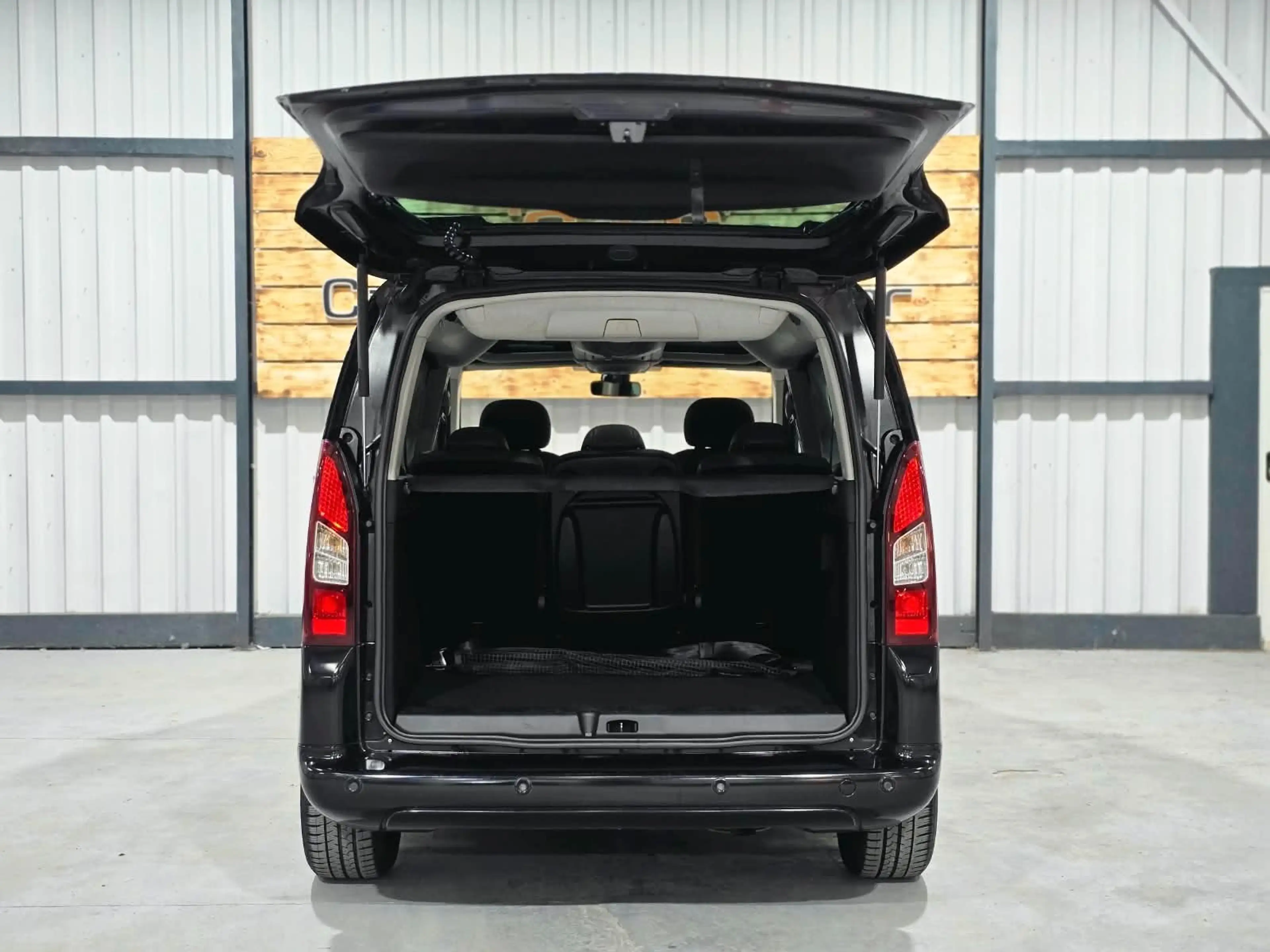 Citroen Berlingo Selection/2.Hd/Klima/Panorama/TÜV-NEU — photo 9