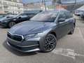 Skoda Octavia IV (2) COMBI 2.0 TDI 150 SELECTION DSG7 ATTELAGE / NAVIGATION / PACK CONFORT Gris - thumbnail 1
