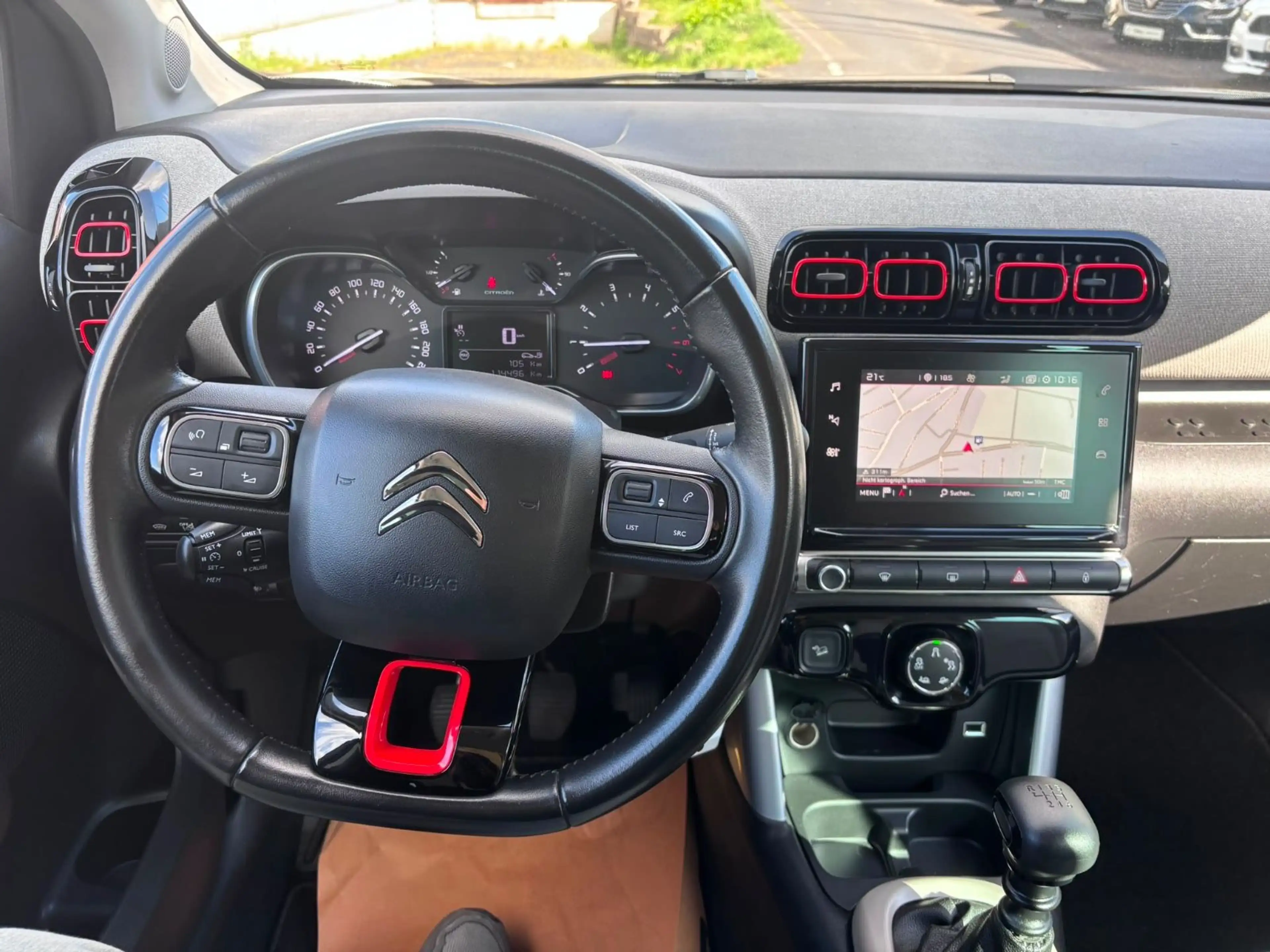 Citroen C3 Aircross Shine **NAVI*KLIMA*SHZ*2-HAND** — photo 13