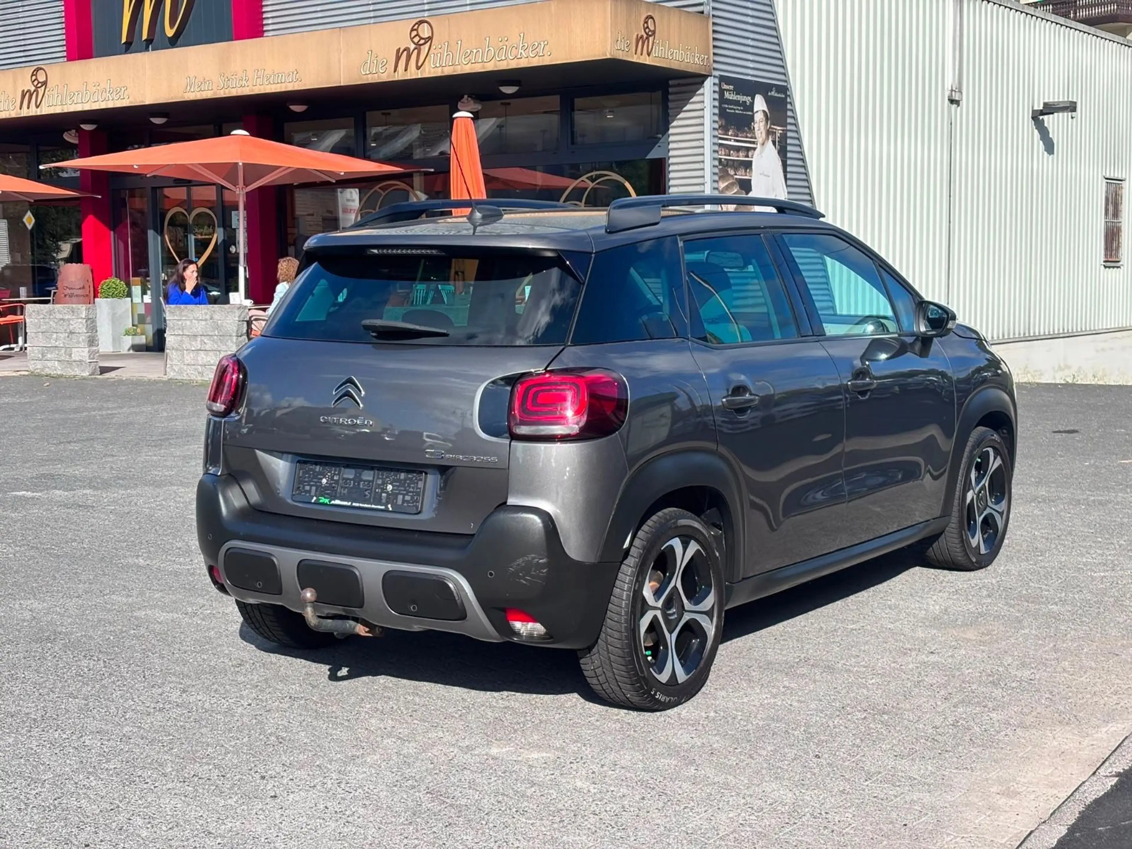 Citroen C3 Aircross Shine **NAVI*KLIMA*SHZ*2-HAND** — photo 9