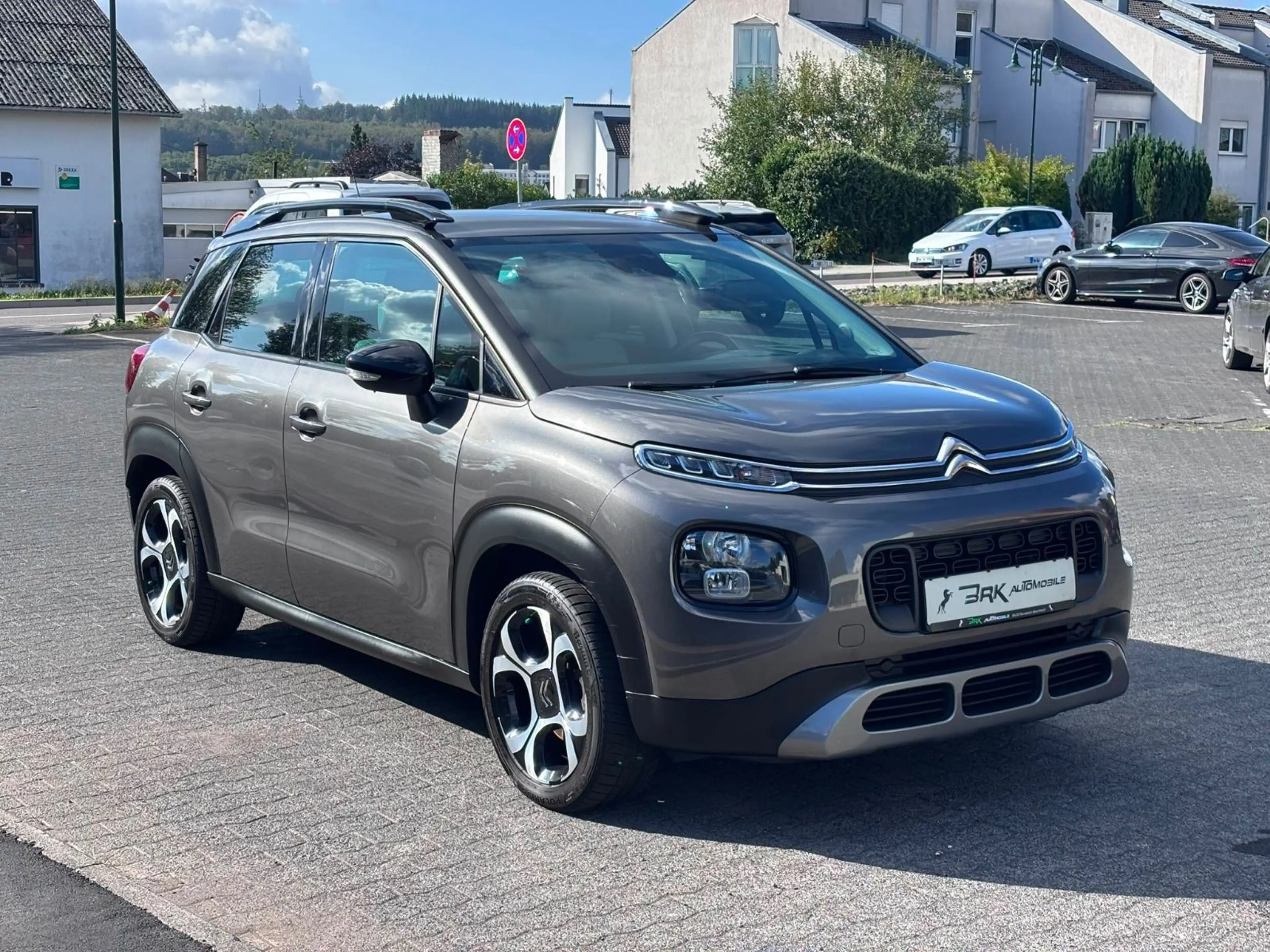 Citroen C3 Aircross Shine **NAVI*KLIMA*SHZ*2-HAND** — photo 3