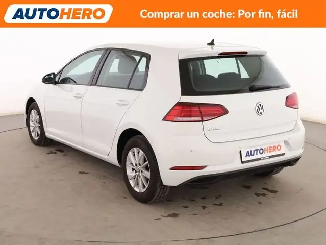 Volkswagen Golf view 4