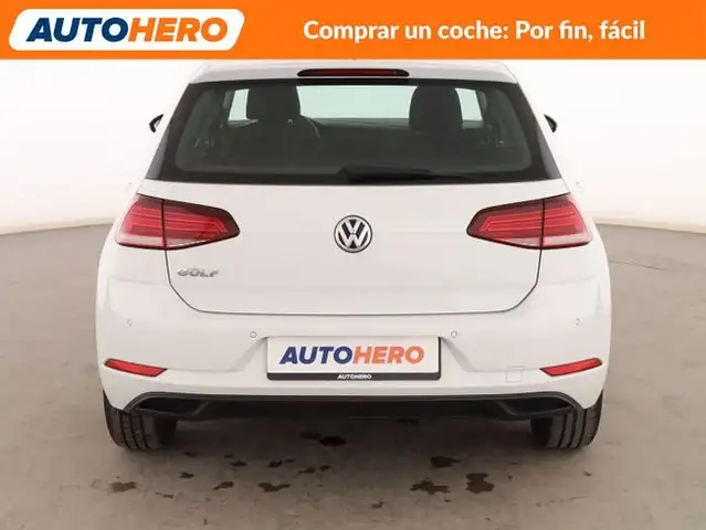 Volkswagen Golf view 5