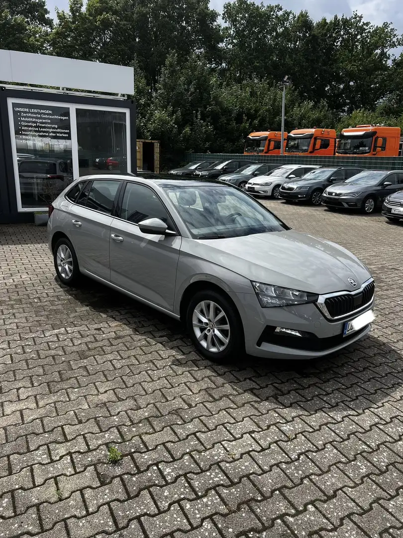Skoda Scala Ambition Grau - 1