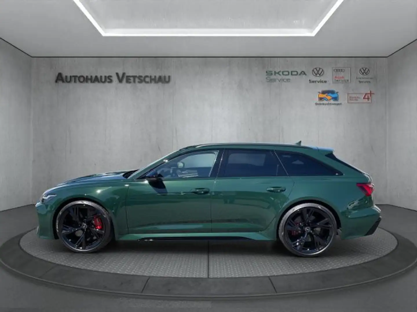 Audi RS6 Avant 4.0 TFSI qu RS-DynPlus/Sthzg/AHV/Pano/22 Zöld - 2
