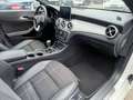 Mercedes-Benz CLA 180 Urban 2.H Weiss Panorama Navi Leder Xenon S-Heft Weiß - thumbnail 17