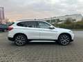 BMW X1 sDrive 20i Sport-Line/Shadow-Line/Navi/LED Blanc - thumbnail 4