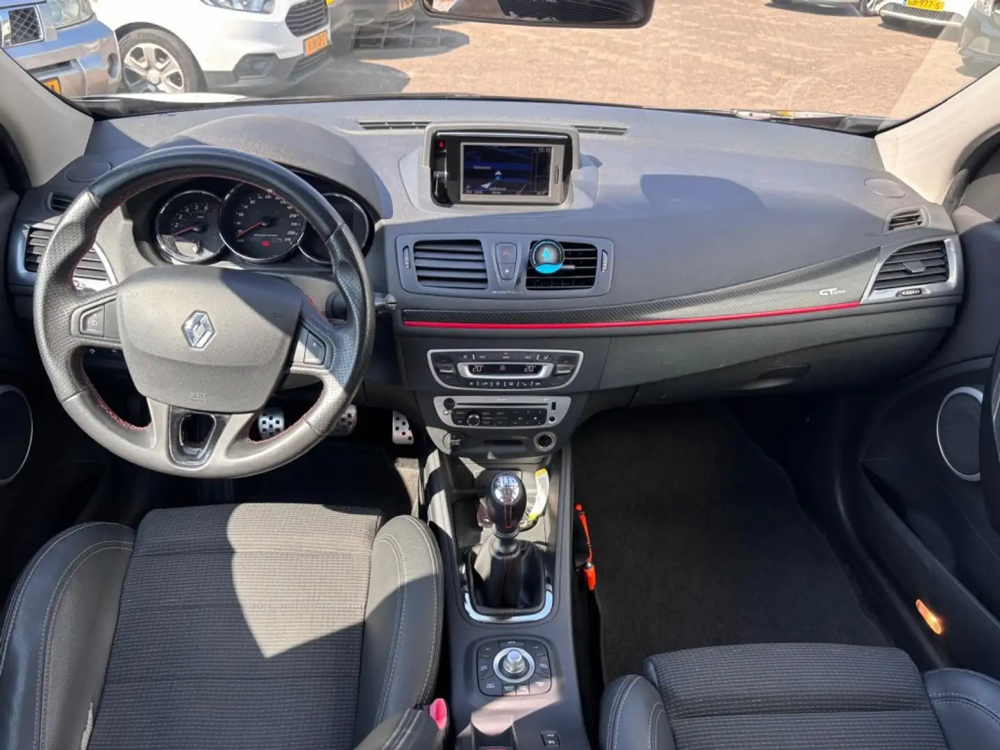 Renault Megane Estate 1.2 TCe GT-Line Brun - 2