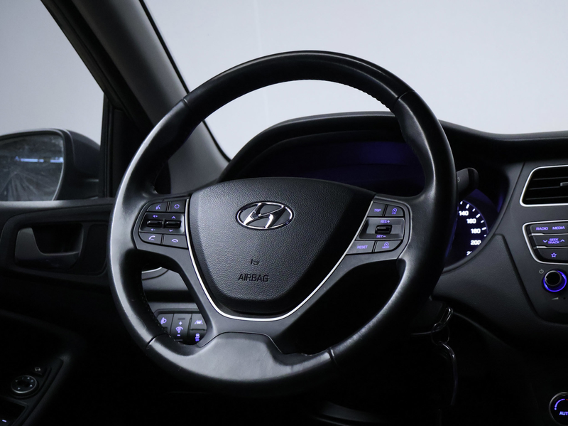 Hyundai i20 1.0 T-GDI Sport (APPLE CARPLAY,NAVI,CAMERA,CRUISE, — photo 24