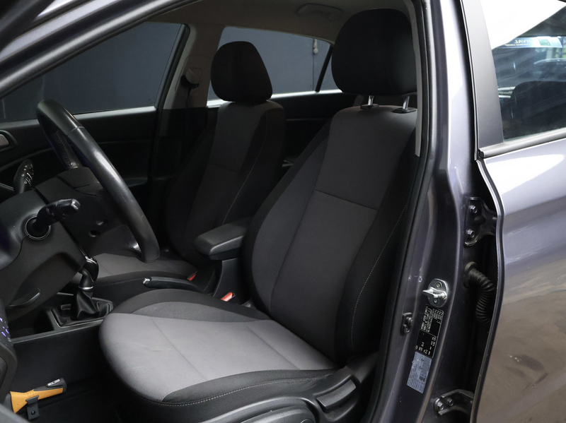 Hyundai i20 1.0 T-GDI Sport (APPLE CARPLAY,NAVI,CAMERA,CRUISE, — photo 20