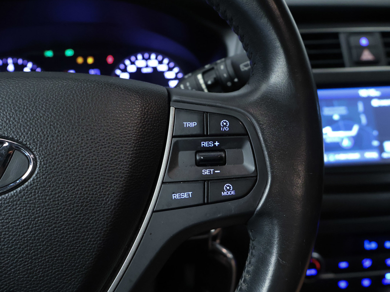Hyundai i20 1.0 T-GDI Sport (APPLE CARPLAY,NAVI,CAMERA,CRUISE, — photo 10