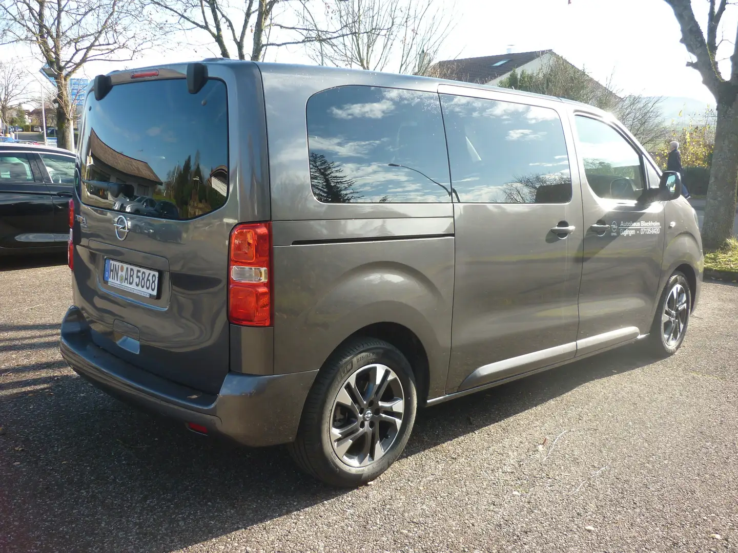 Opel Zafira Life 2.0 D M Aut. Edition Šedá - 2