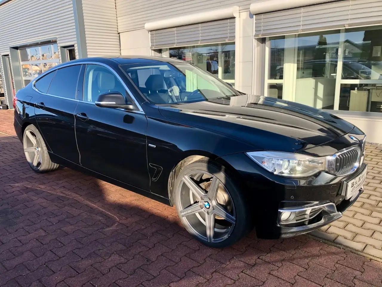 BMW 318
