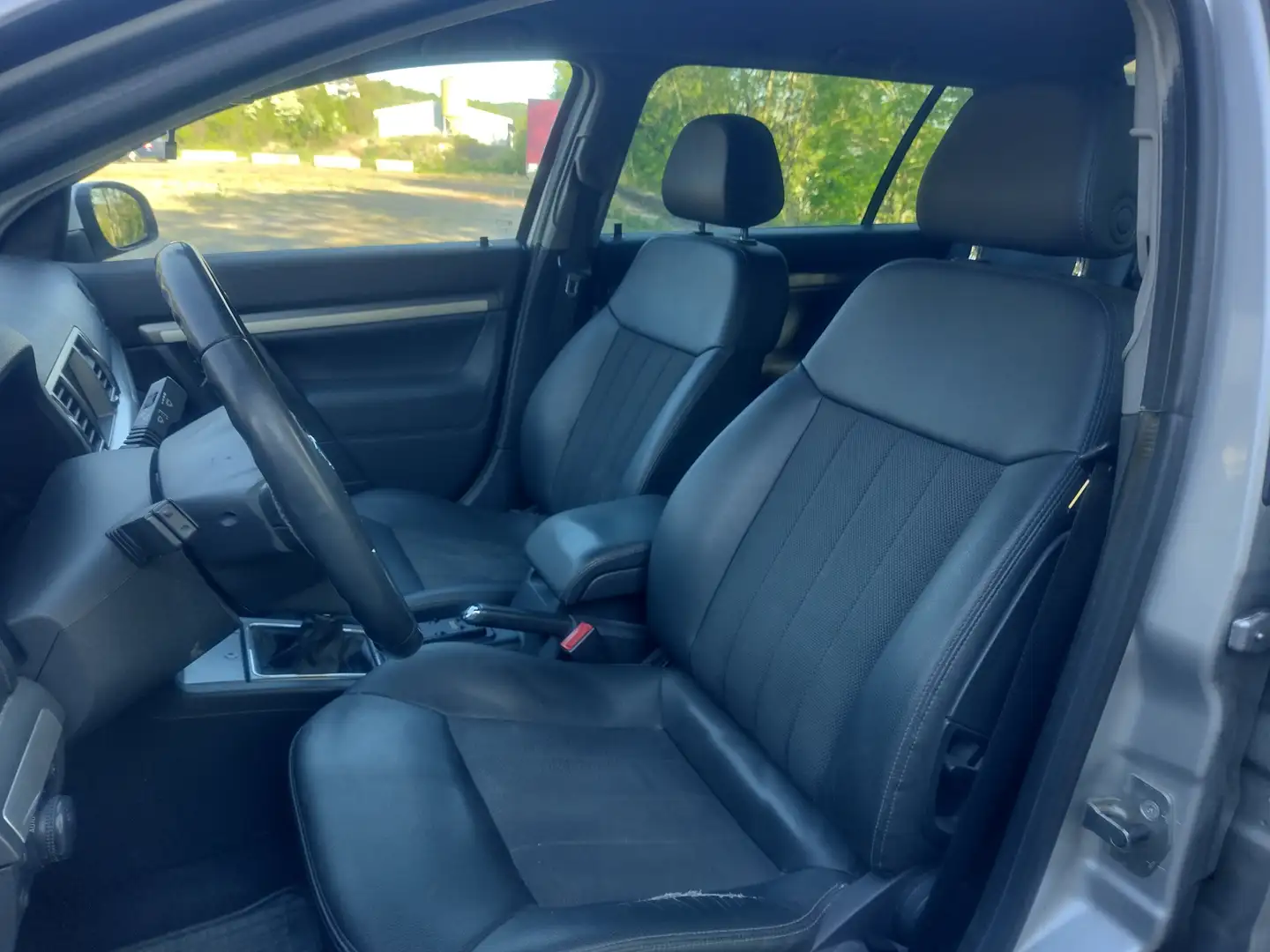 Opel Vectra Vectra 1.9 CDTI Business 2. Hd. Klima Sitzh. Tempo Silber - 2