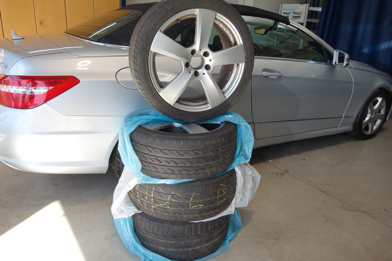 Mercedes-Benz E 220 E -Klasse Cabrio E 220 CDI BlueEfficiency — photo 2