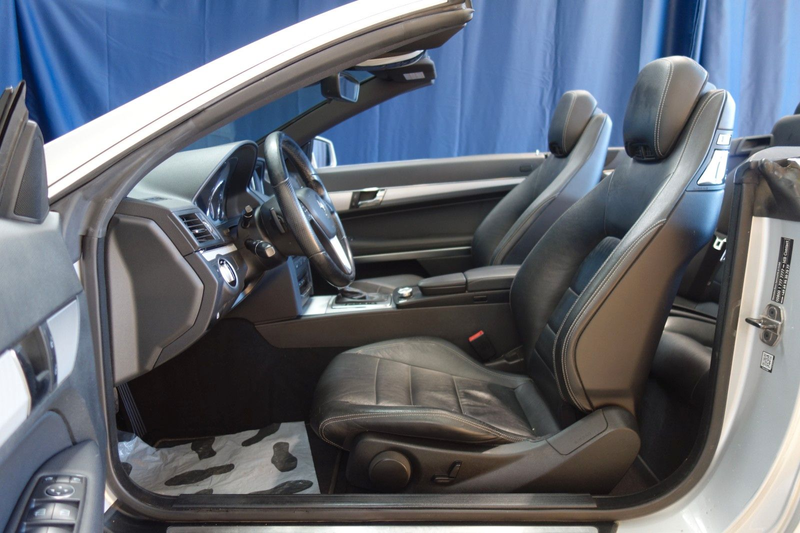 Mercedes-Benz E 220 E -Klasse Cabrio E 220 CDI BlueEfficiency — photo 14