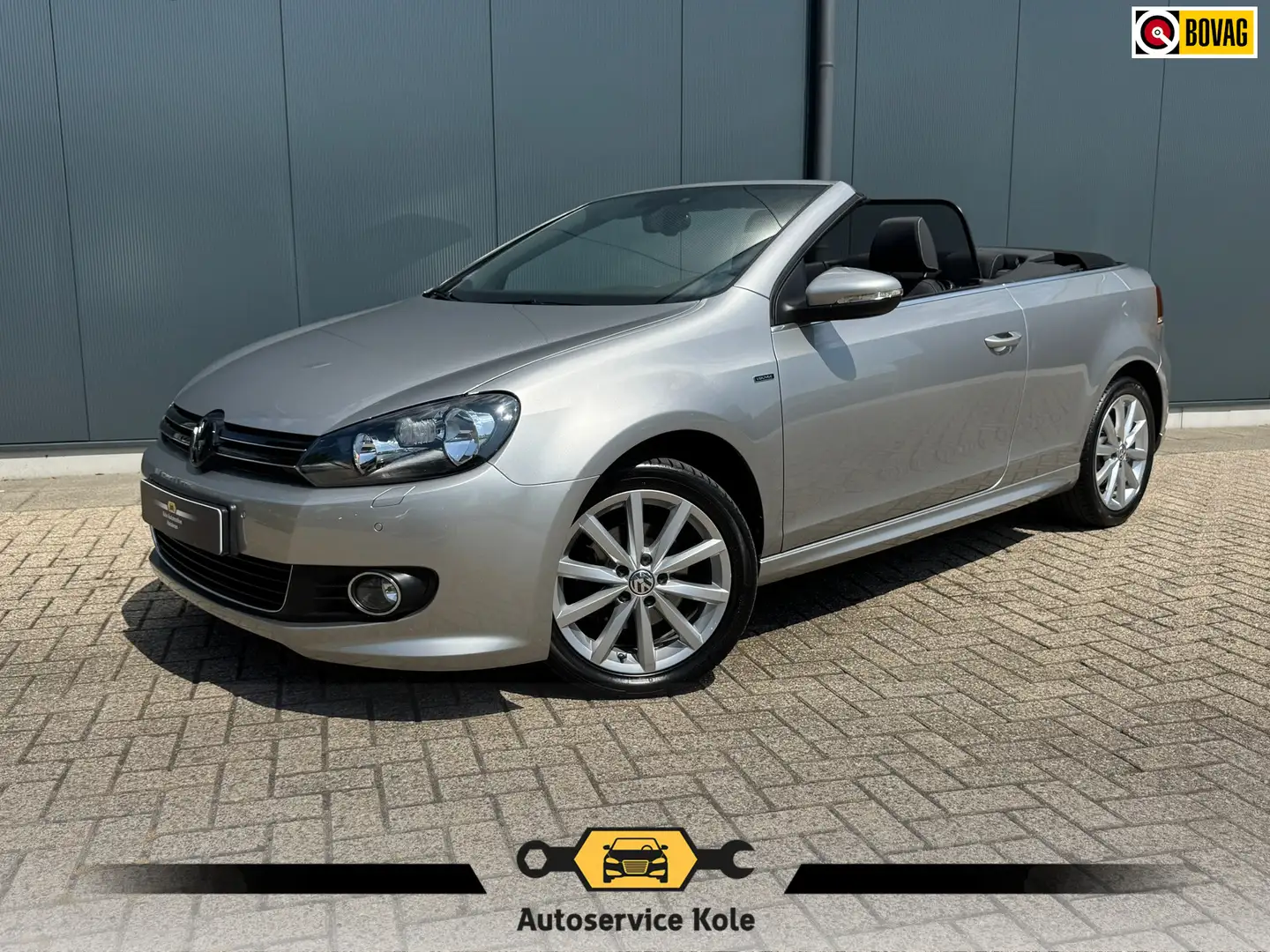 Volkswagen Golf Cabriolet 1.2 TSI * Cruise * Navi * PDC * Grijs - 1