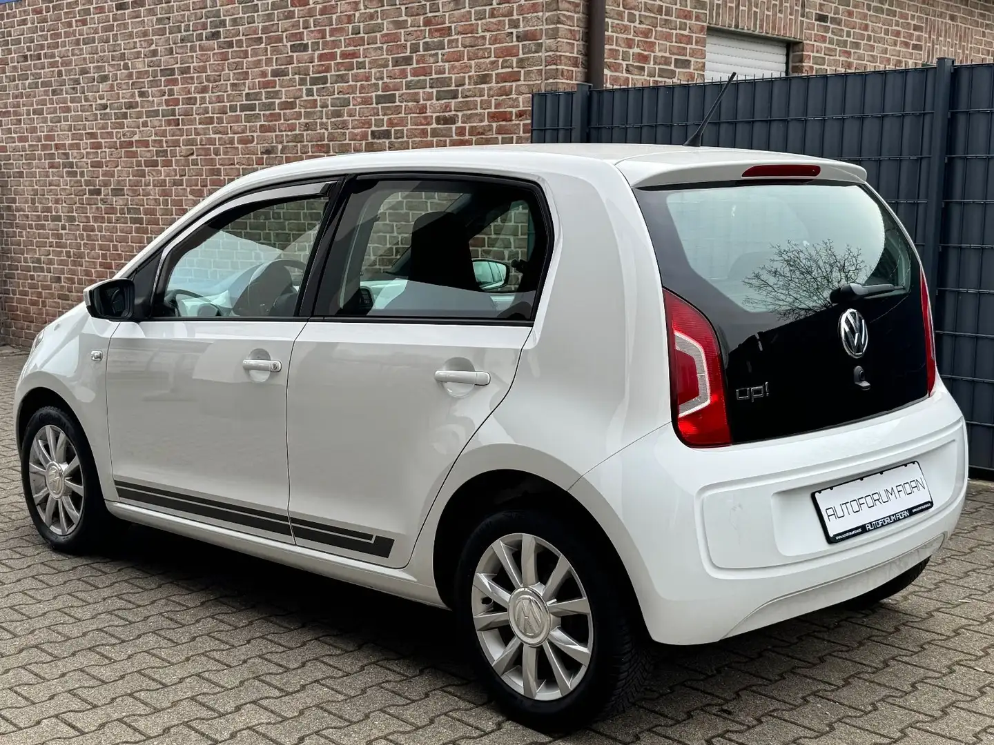 Volkswagen up! club up! NAVI|KLIMA|SITZHEZUNG|BLUETOOTH Weiß - 2