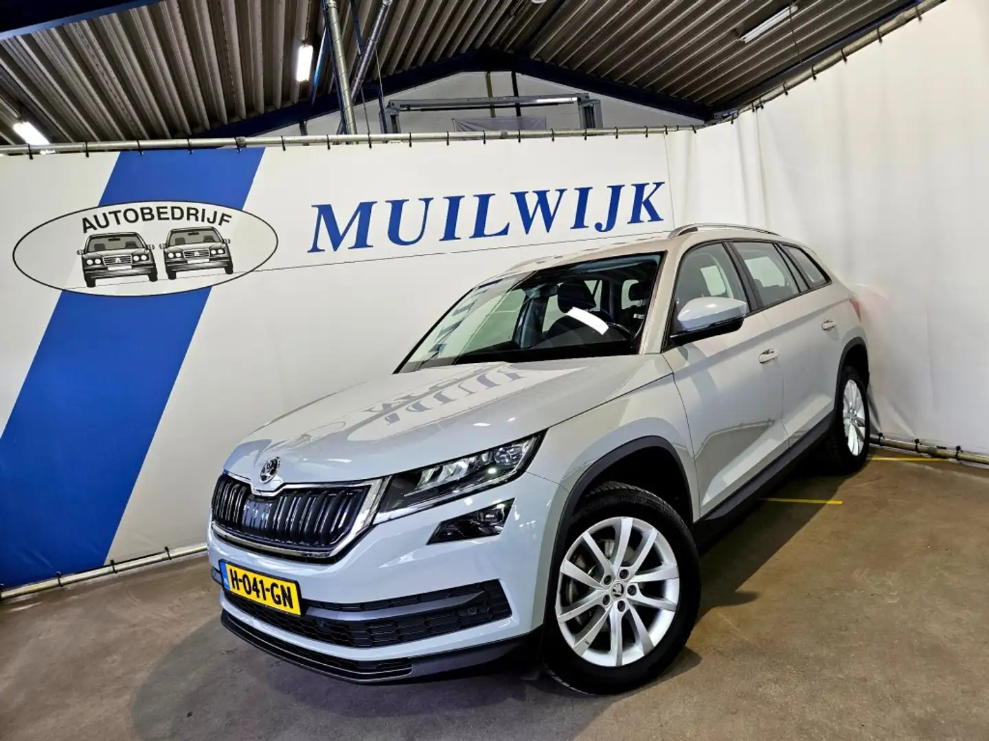 Skoda Kodiaq 1.5 TSI Business Edition 7 pers. / Trekhaak / Came Grau - 2