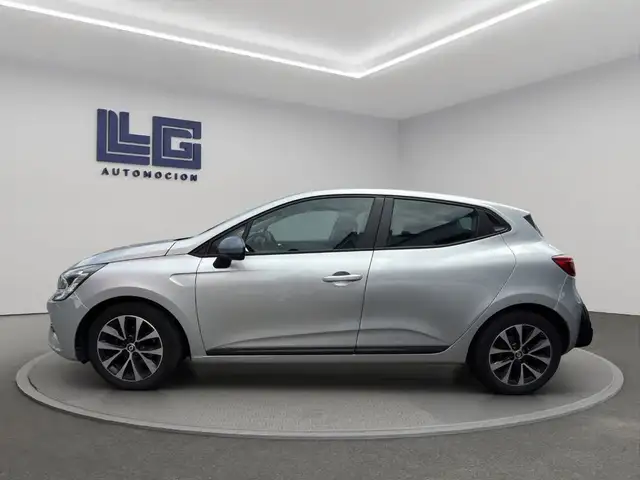 Renault Clio view 7