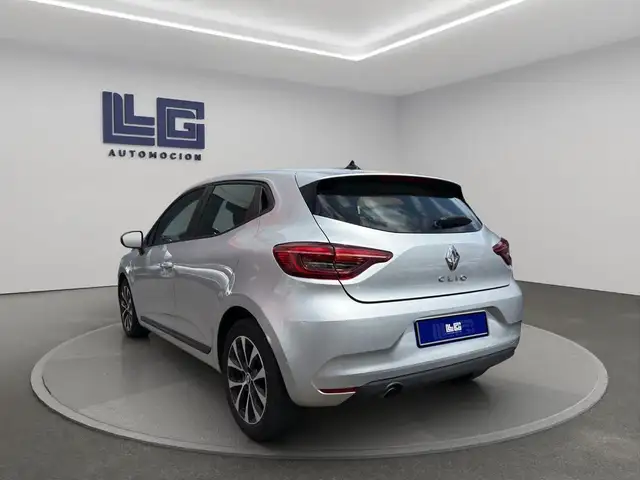 Renault Clio view 6