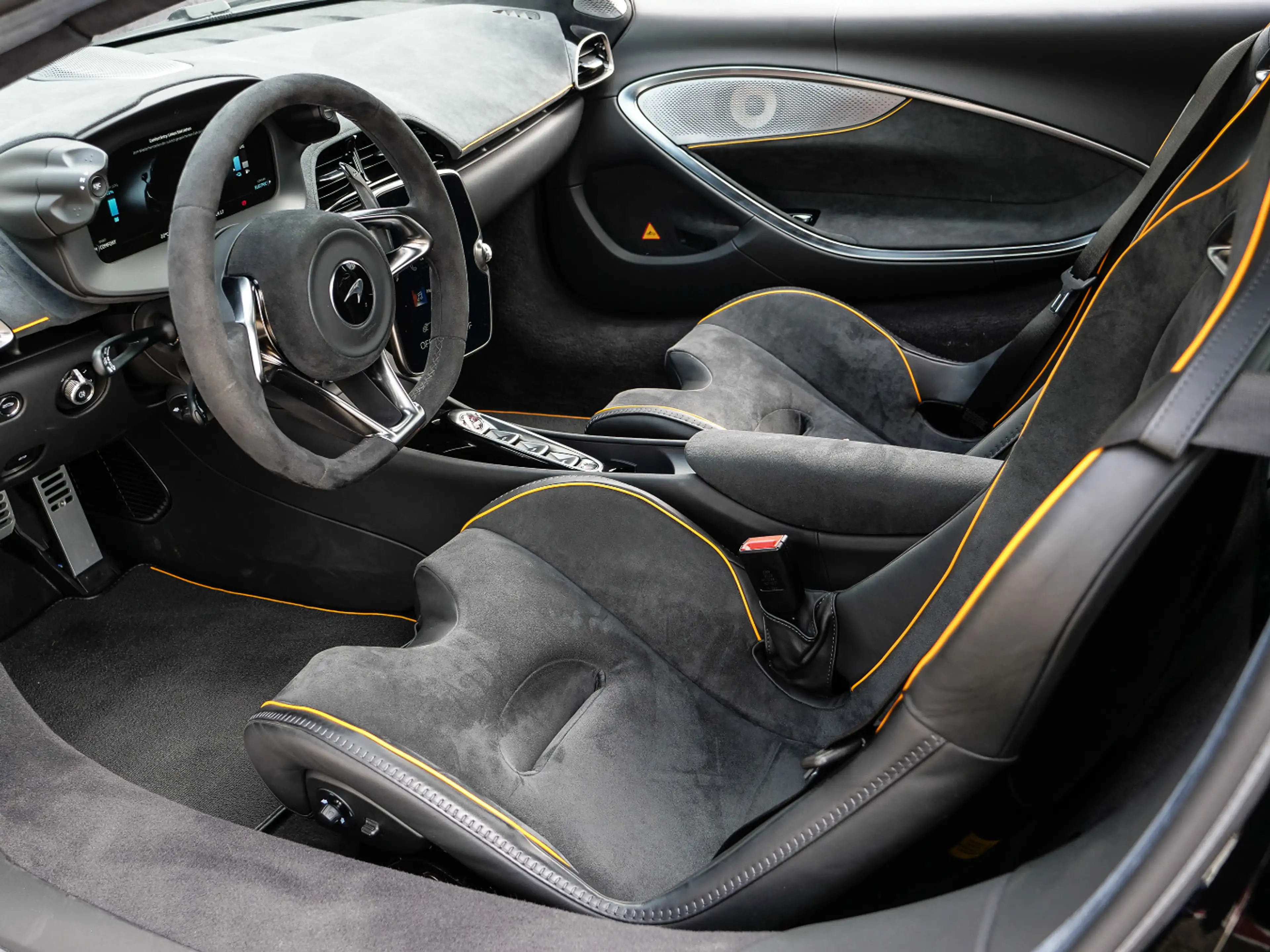 McLaren Artura Performance, Sport Exhaust, Technology — photo 11