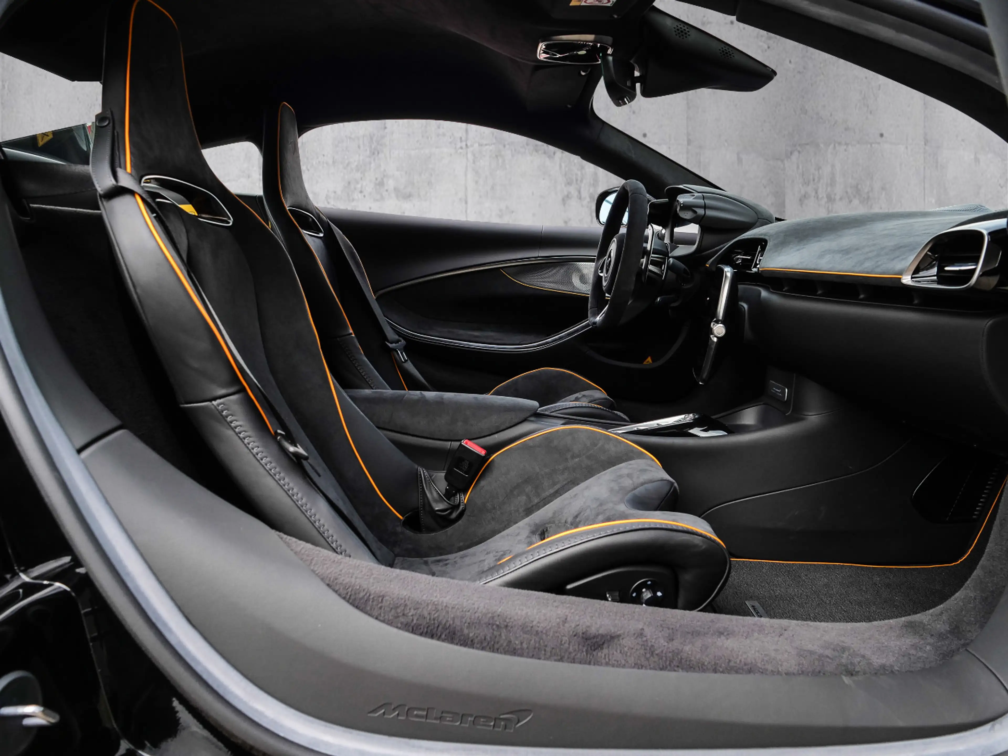 McLaren Artura Performance, Sport Exhaust, Technology — photo 6
