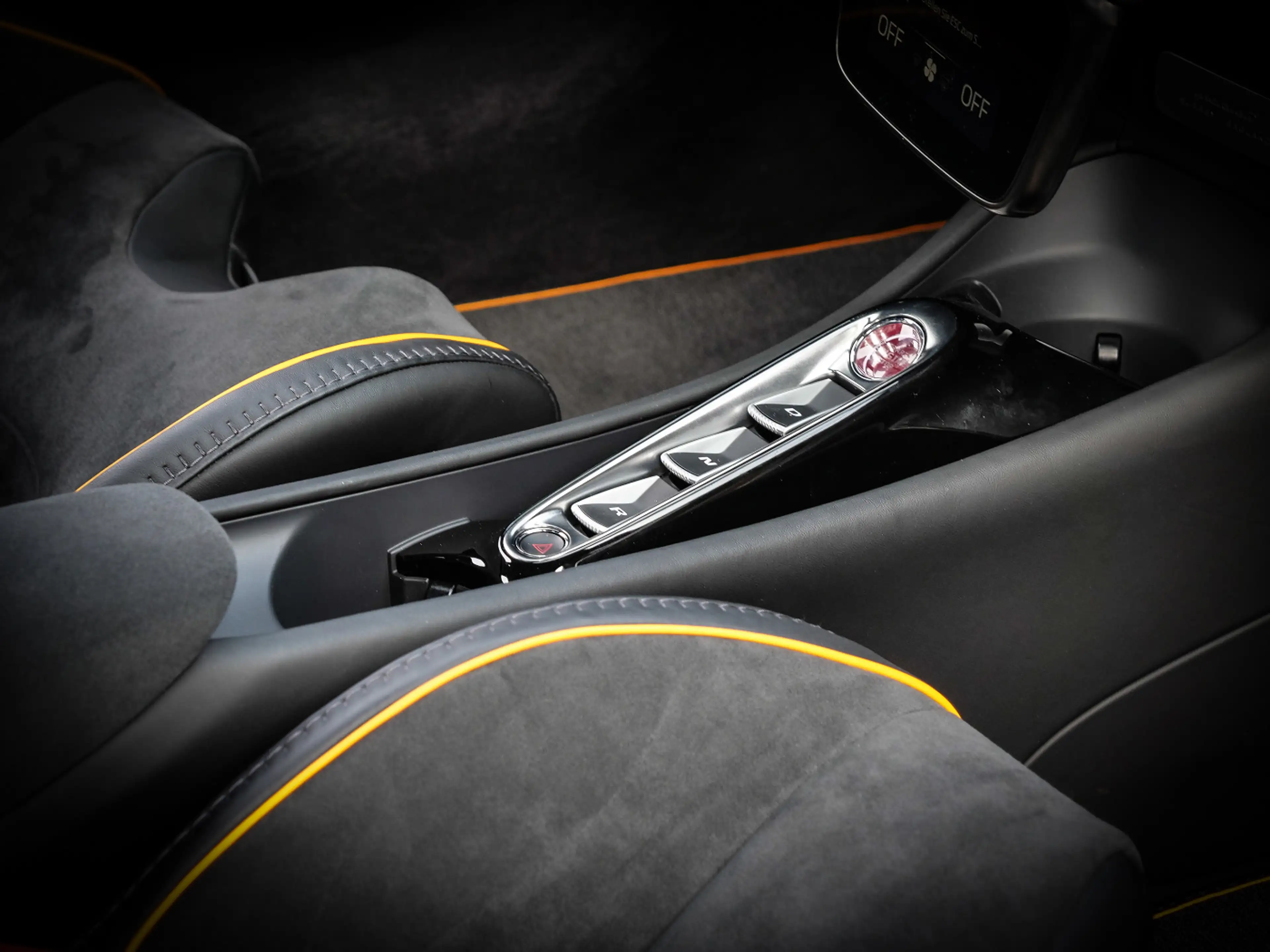 McLaren Artura Performance, Sport Exhaust, Technology — photo 15