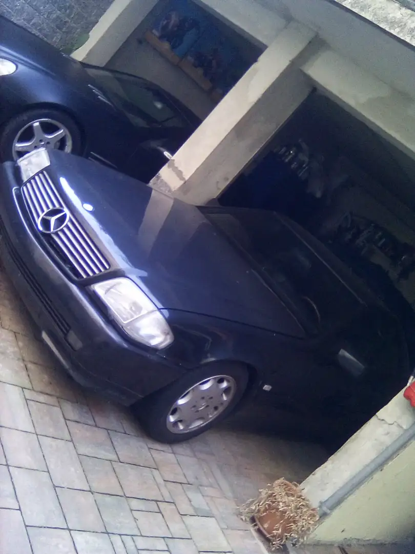 Mercedes-Benz SL 300 SL 300 24 Negro - 2