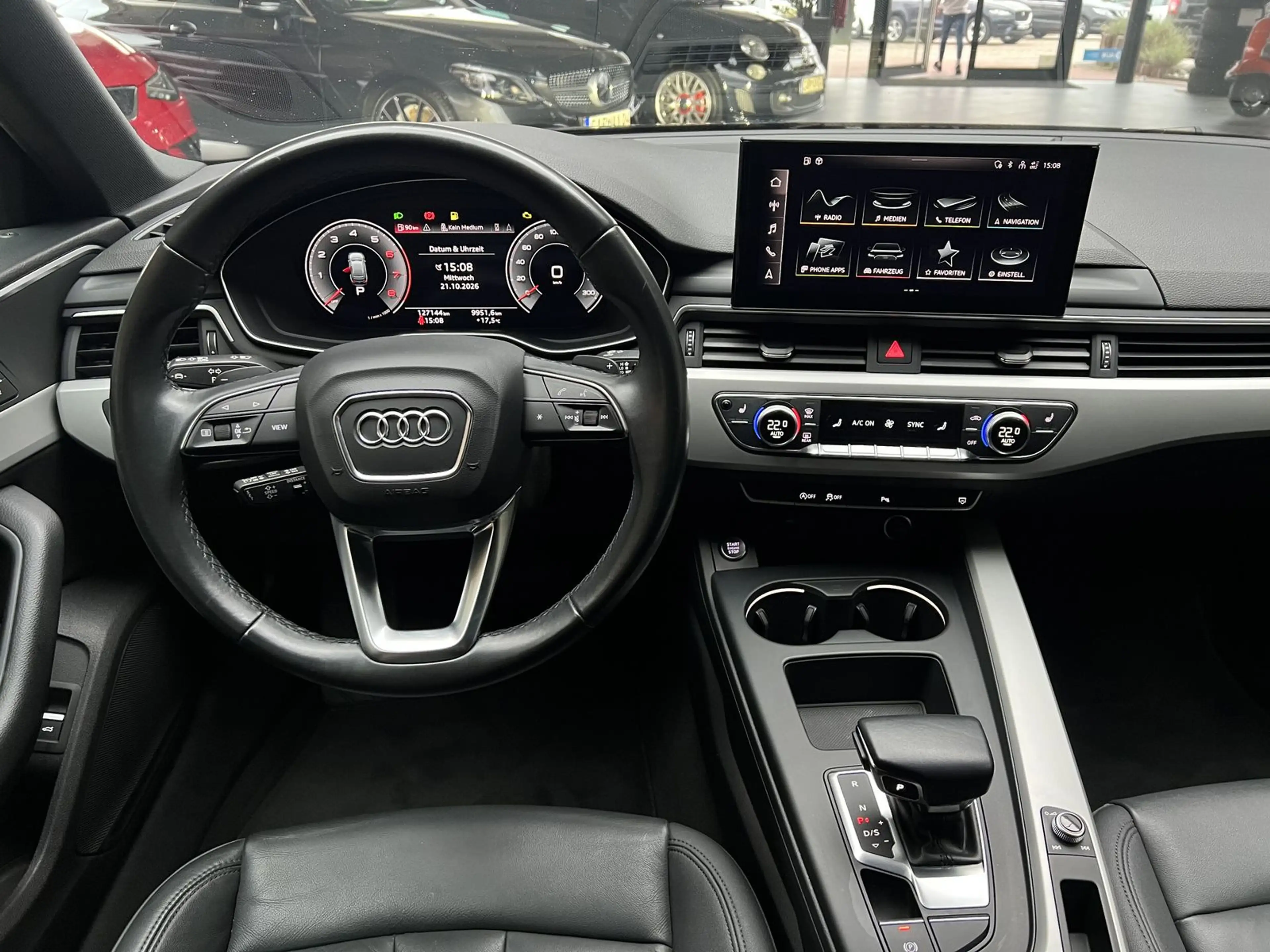 Audi A4 35 TFSI advanced S-Tronic Navi Kamera ACC 18" — photo 10