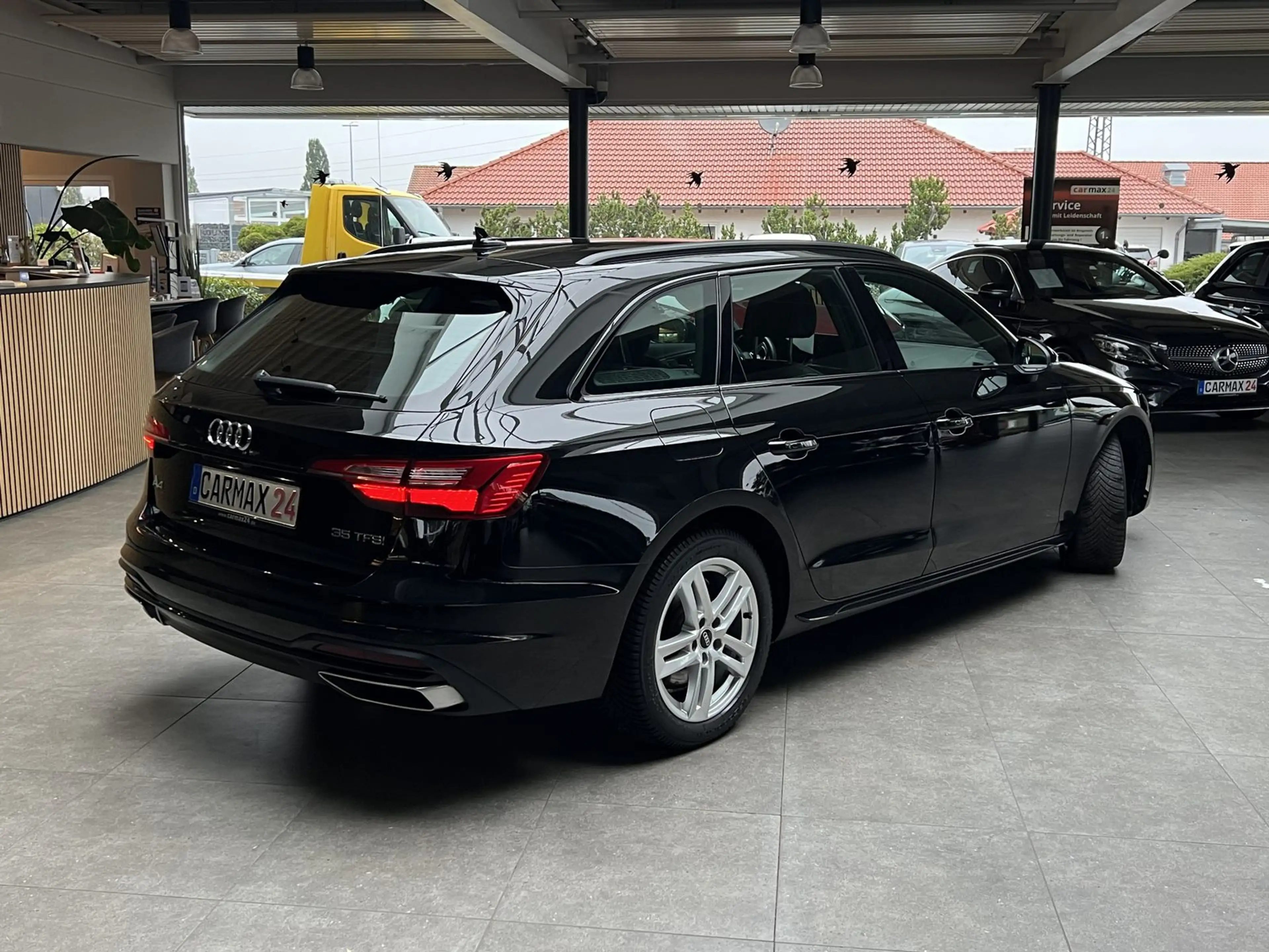 Audi A4 35 TFSI advanced S-Tronic Navi Kamera ACC 18" — photo 2
