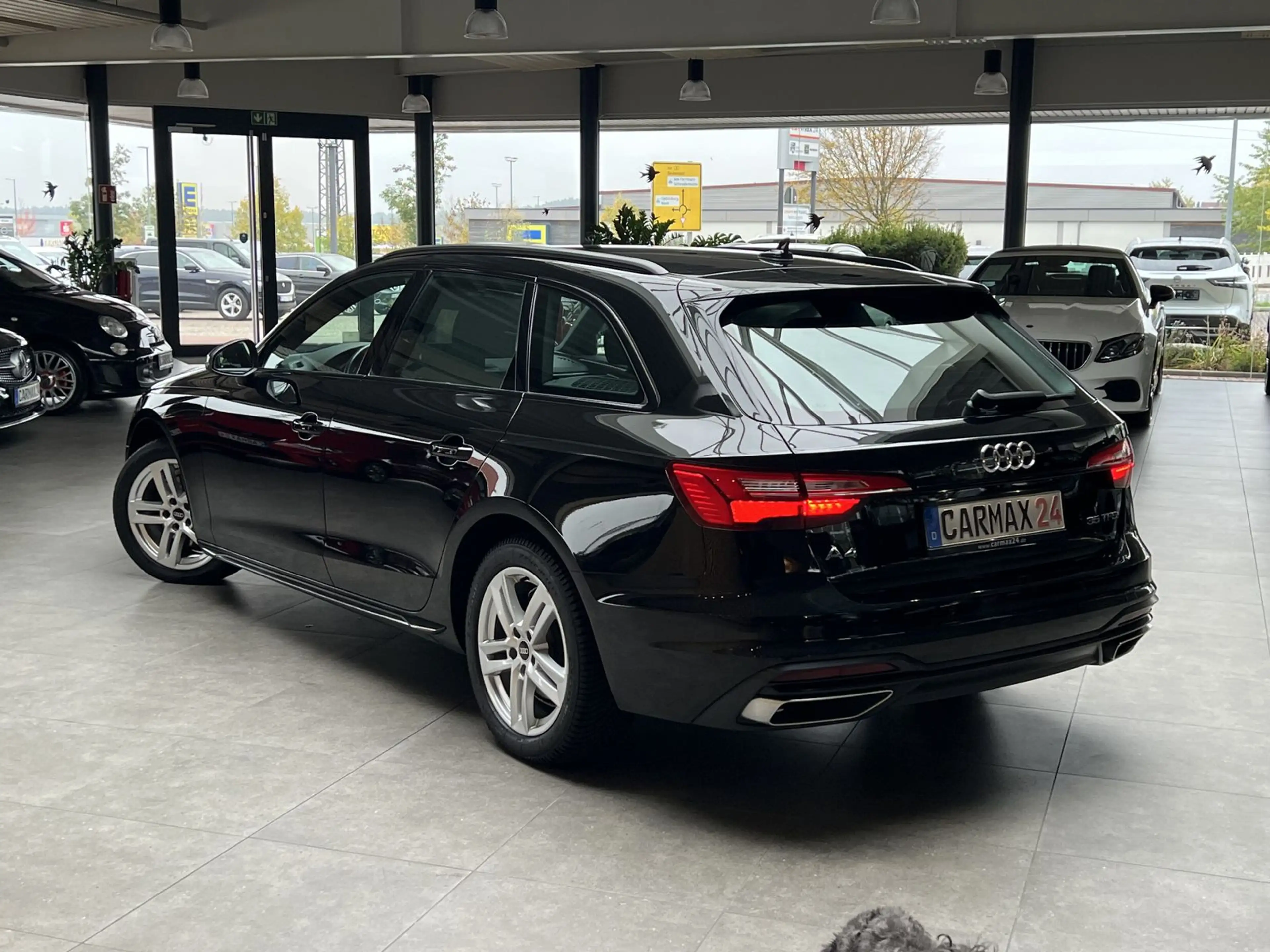 Audi A4 35 TFSI advanced S-Tronic Navi Kamera ACC 18" — photo 7