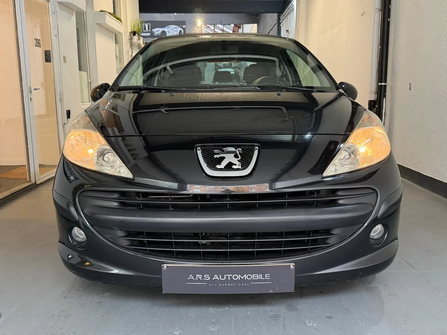 Peugeot 207 1.4i - Airco - Toit Ouvrant - Garantie 12mois Zwart - 2