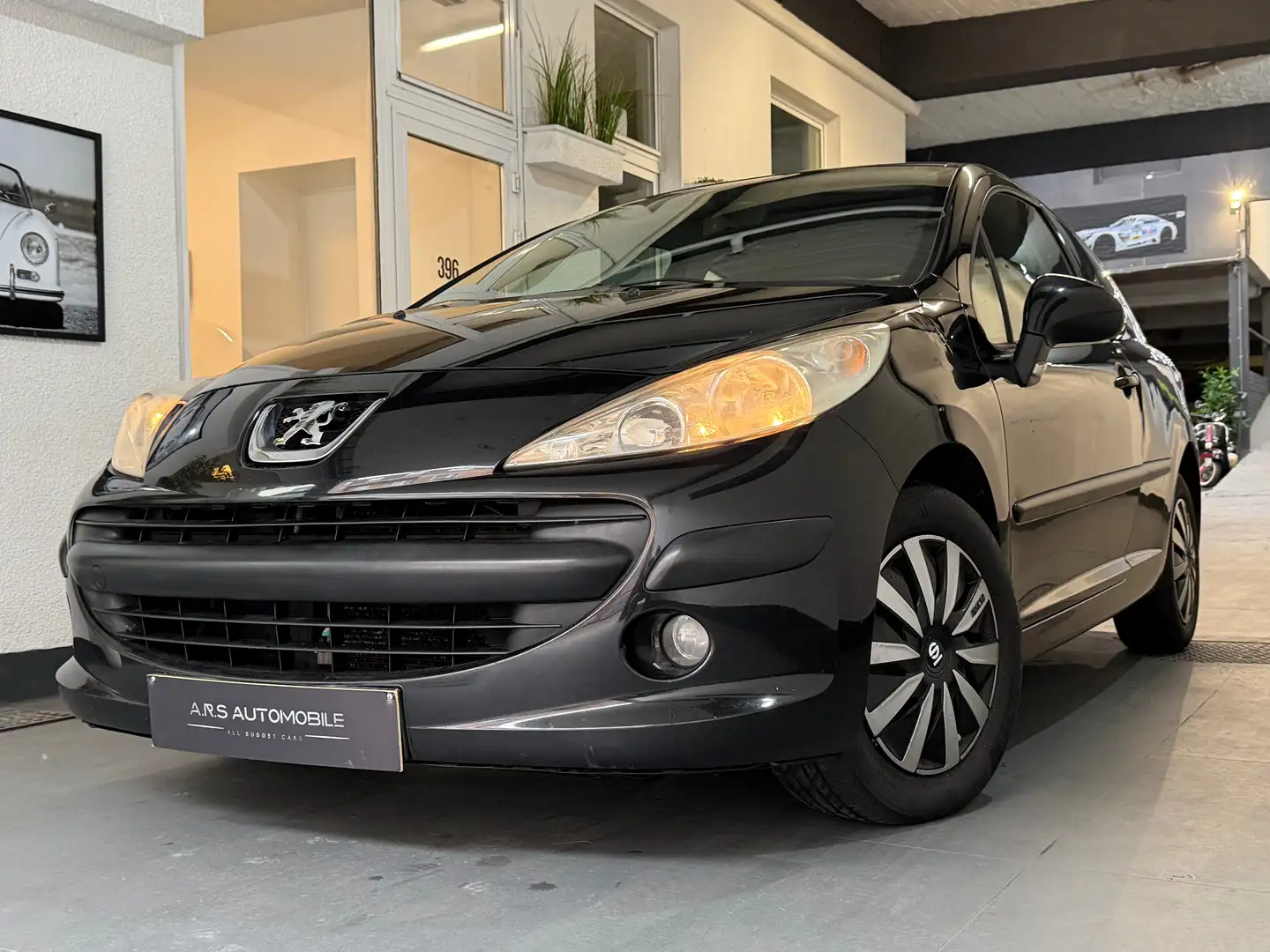 Peugeot 207 1.4i - Airco - Toit Ouvrant - Garantie 12mois Zwart - 1