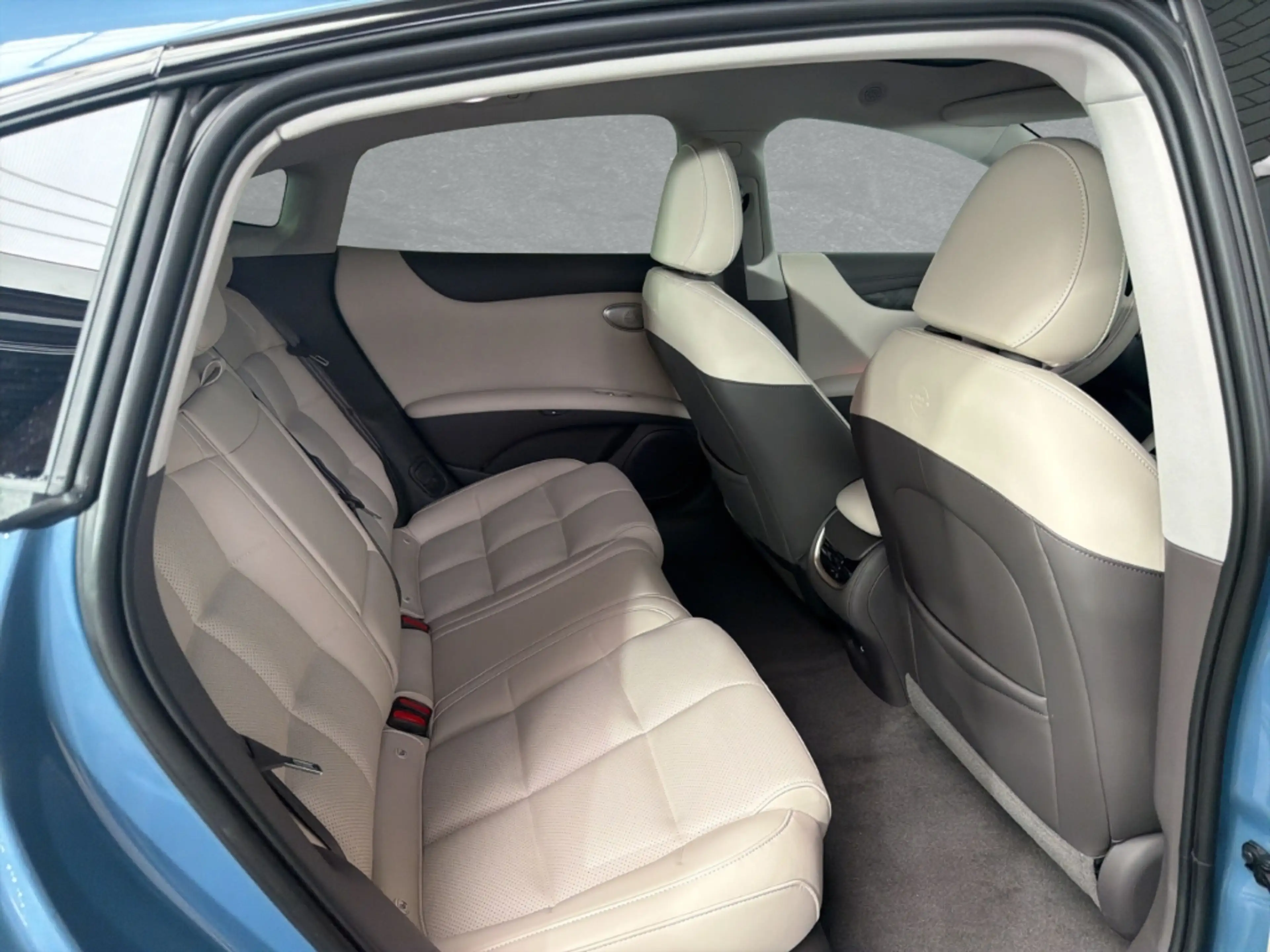 MG 100 kWh Premium *17 Min. Ladezeit* *Allradlenkung* — photo 5