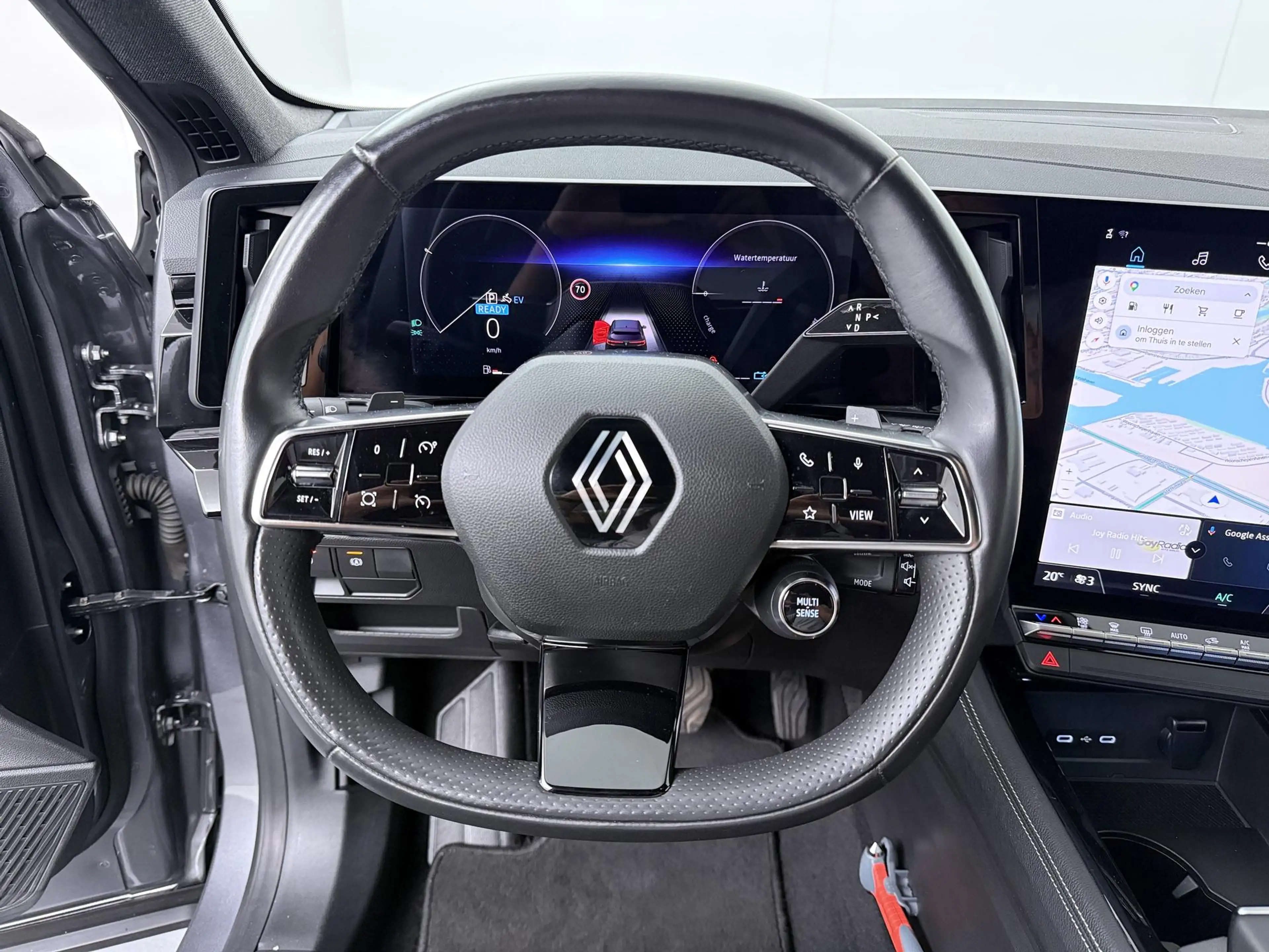 Renault Austral techno E-Tech full hybrid 200 | trekhaak | — photo 9