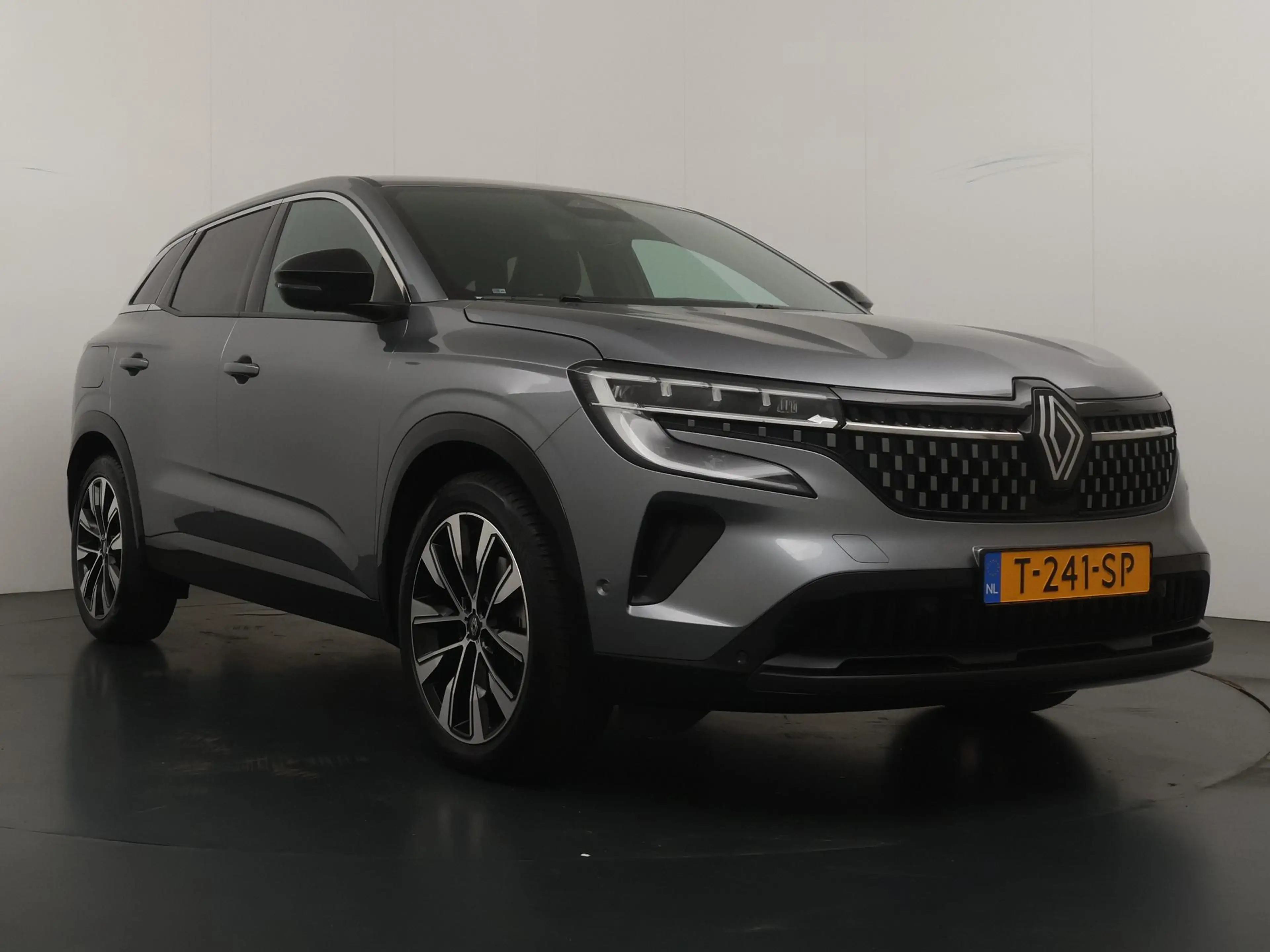 Renault Austral techno E-Tech full hybrid 200 | trekhaak | — photo 7