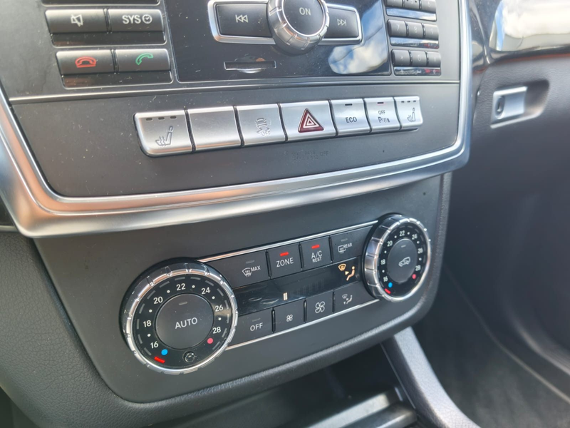 Mercedes-Benz ML 350 ML ML 350 CDI BlueTec — photo 8