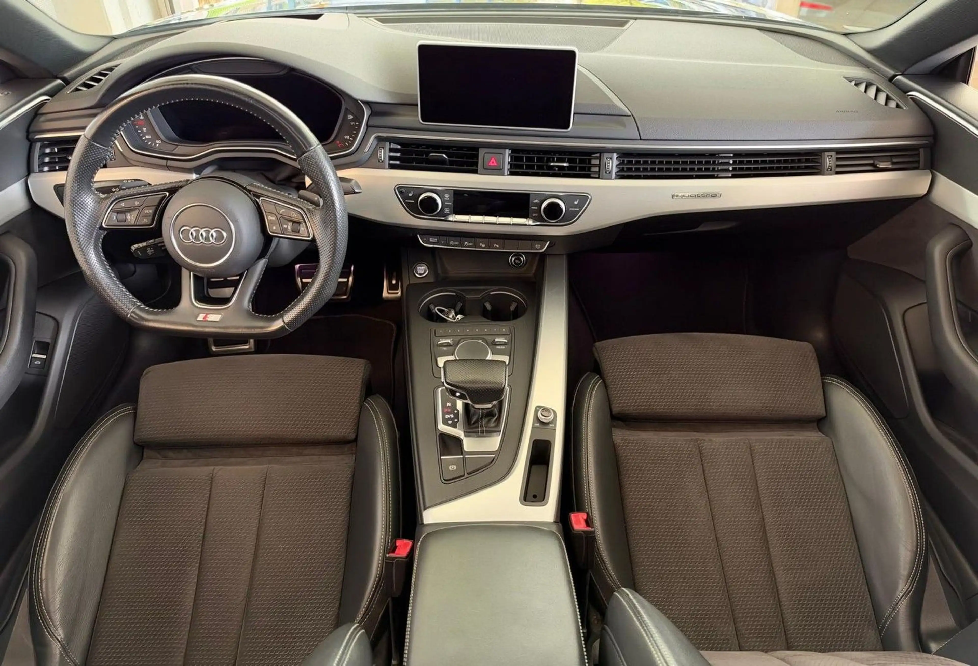 Audi A5 quattro sport HuD Digital Pano 360° Key-Go Ambient — photo 9