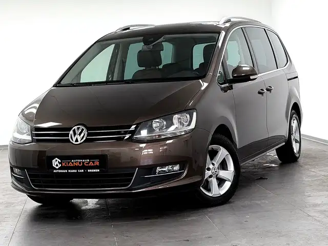 Volkswagen Sharan Highline BMT-PANO-NAVI-AHK-LEDER-S-DACH