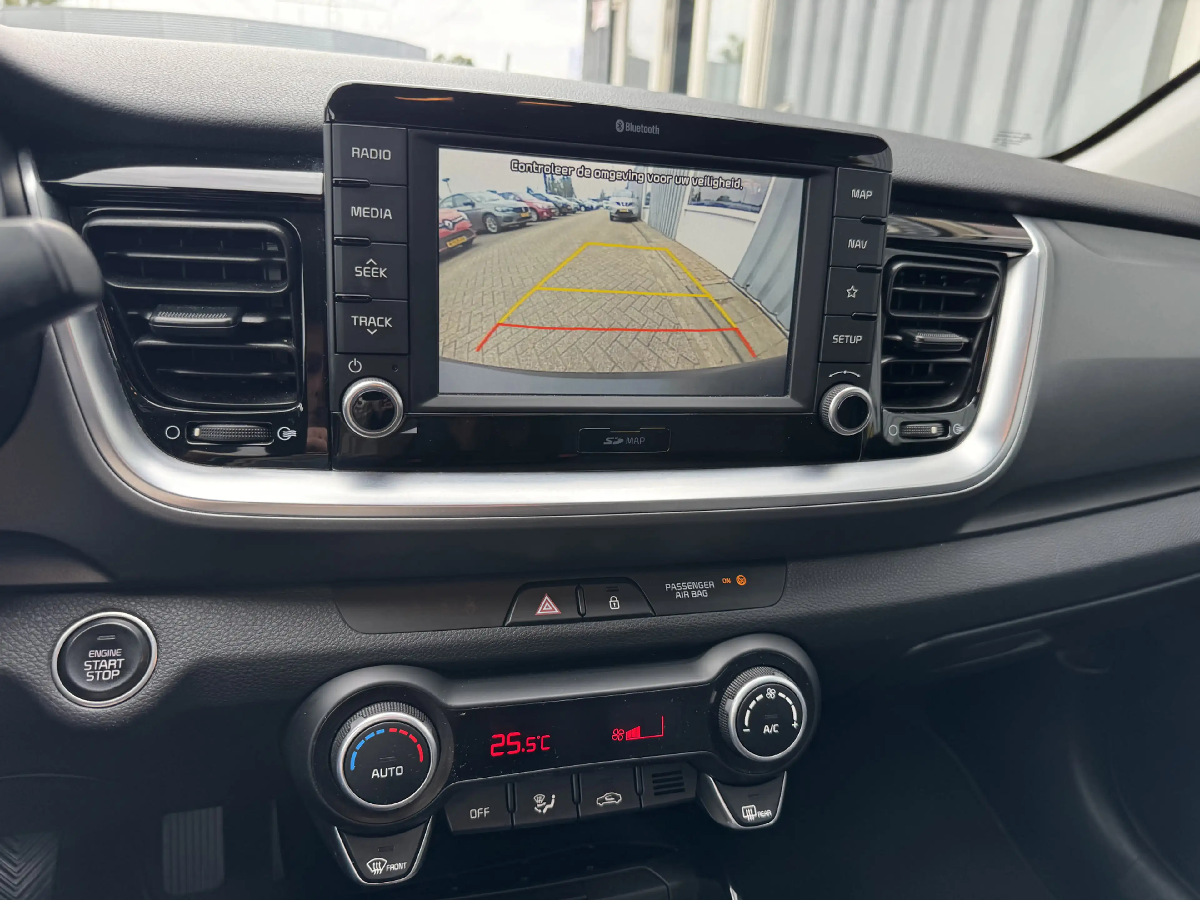 Kia Stonic 1.0 T-GDi ExecutiveLine — photo 11
