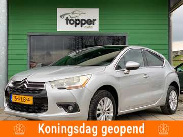 1.6 VTi So Chic|2e Eigenaar|MassageStoel|Navigatie