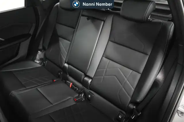 BMW Ix1 view 14