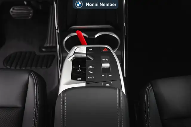 BMW Ix1 view 11
