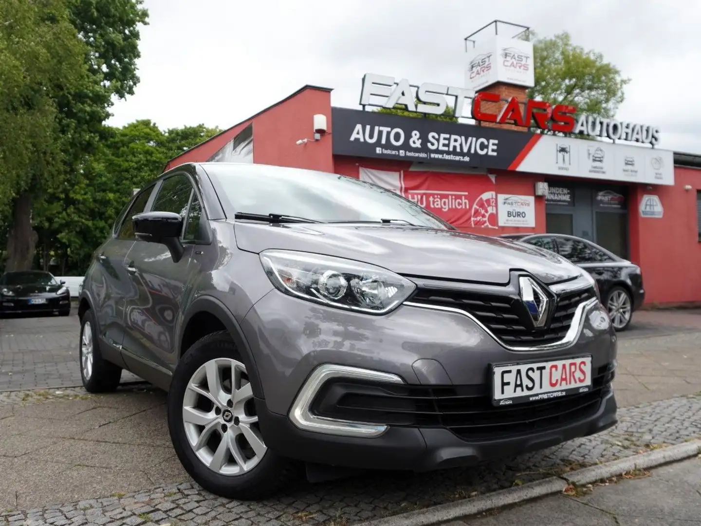 Renault Captur Limited Autm. Tempomat Klima PDC Grau - 1
