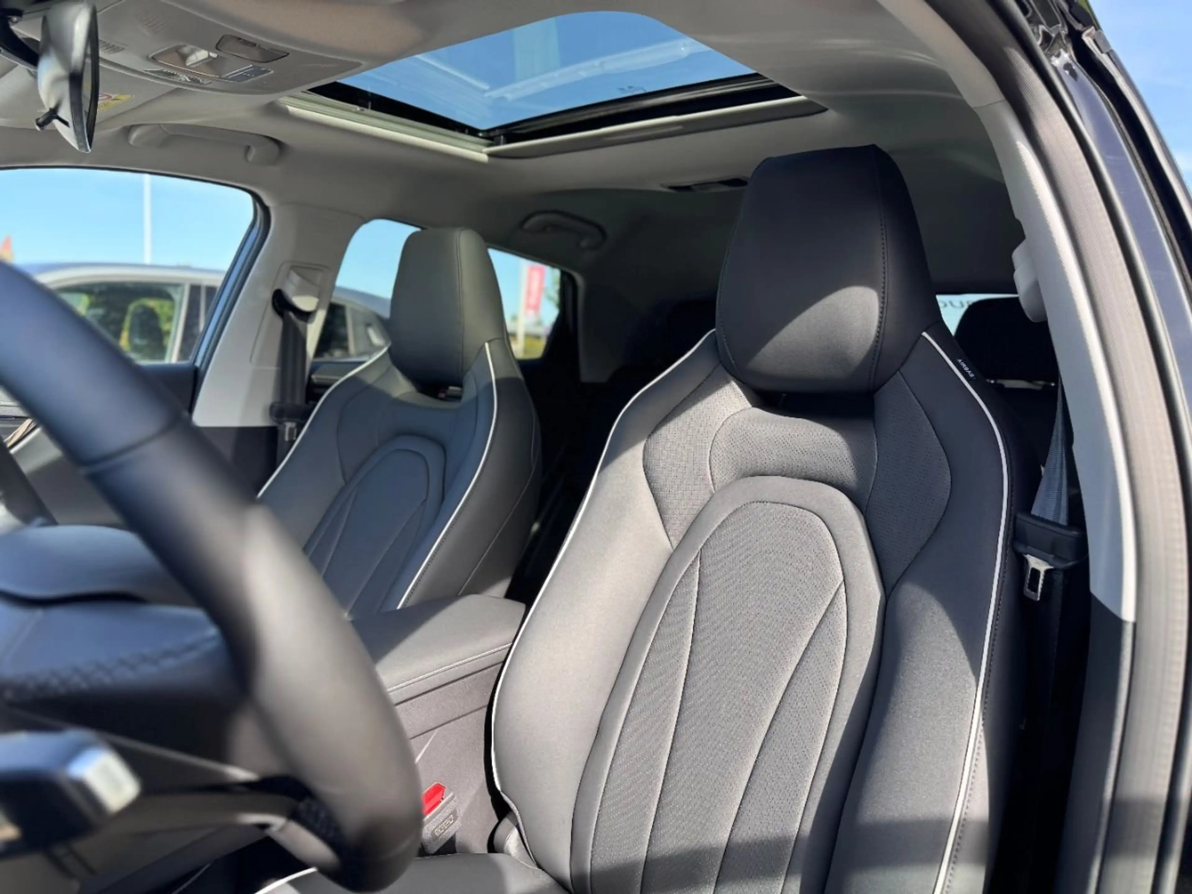 Omoda 5 SHS-H Premium — photo 11