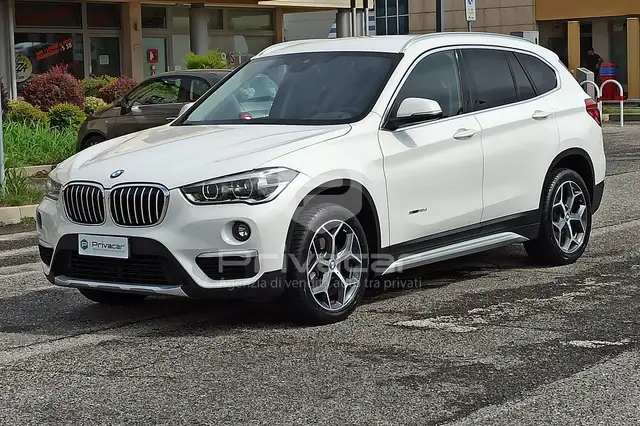 BMW X1 X1 sDrive18d xLine