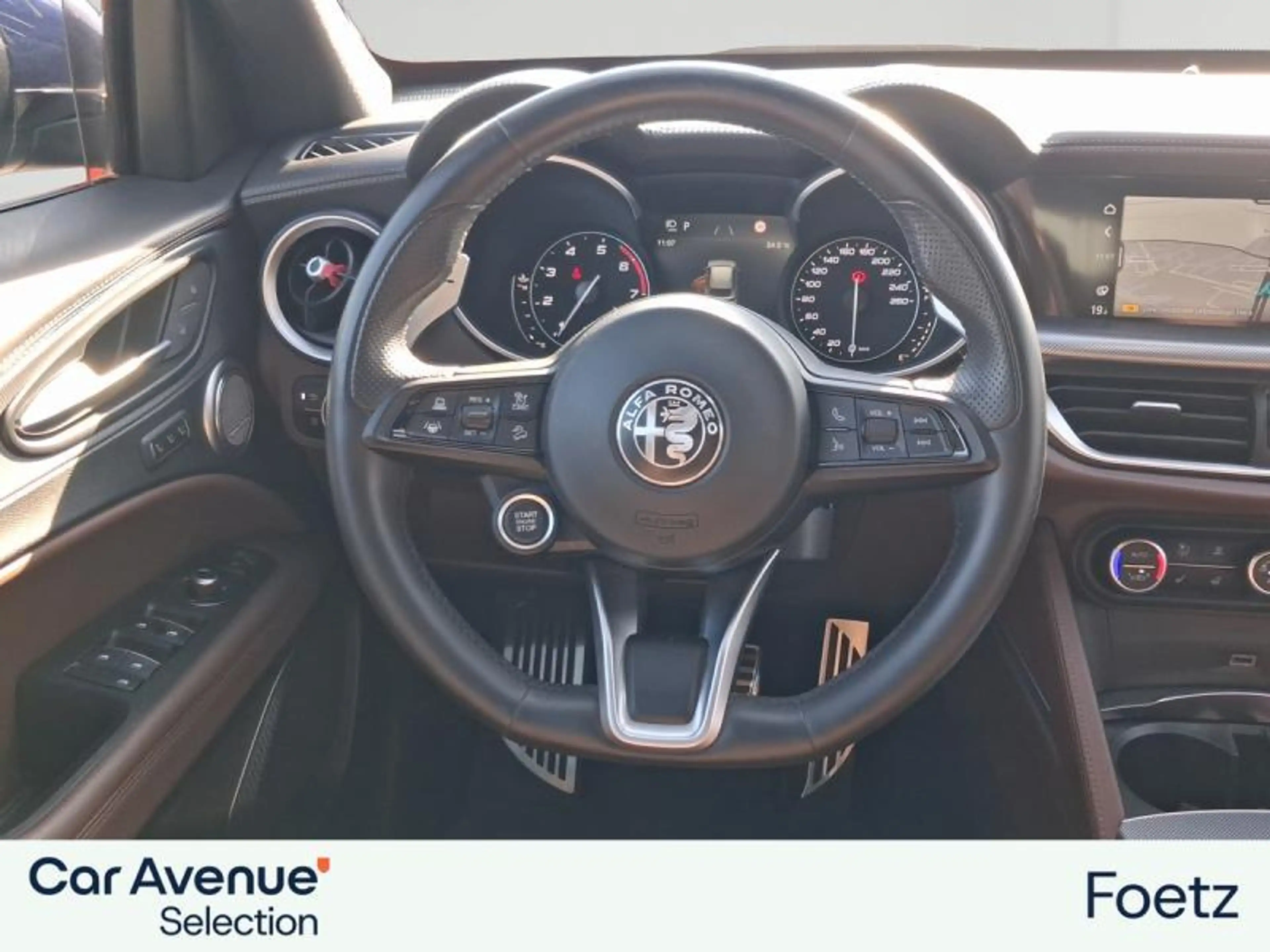 Alfa Romeo Stelvio Veloce — photo 13