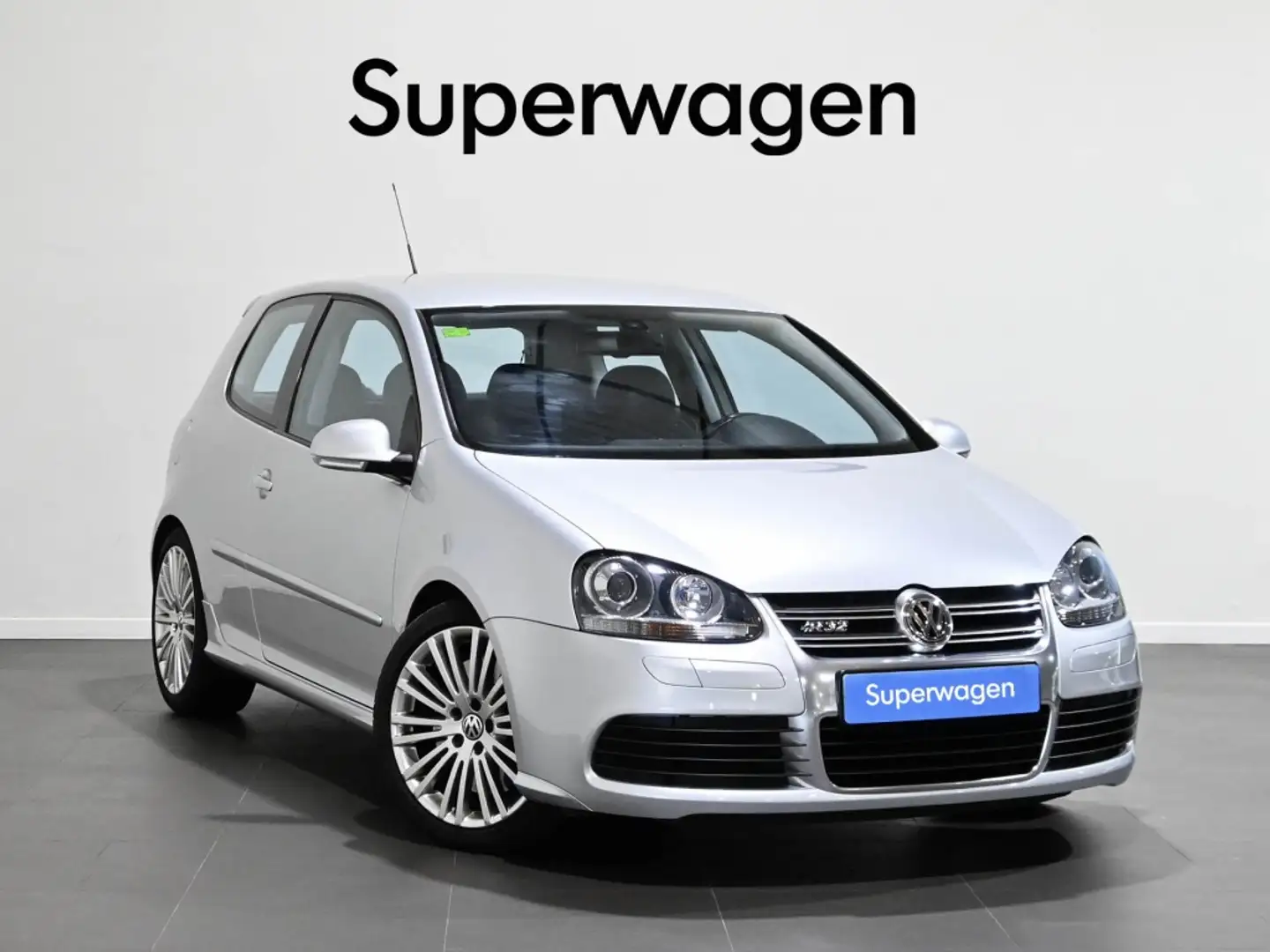 Volkswagen Golf 3.2 V6 R32 4Motion Gris - 1