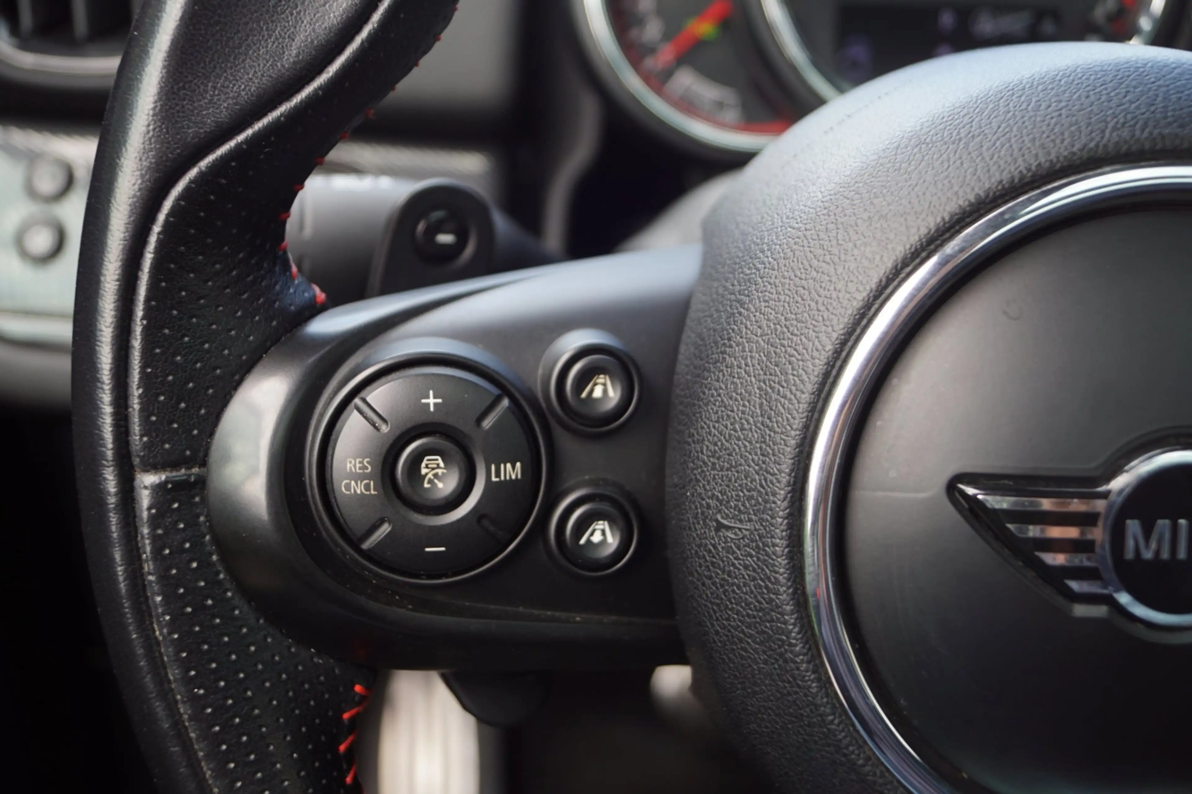 MINI John Cooper Works Countryman 2.0 ALL4 Chili Autom Panodak Leder/Alcantara Navi — photo 21
